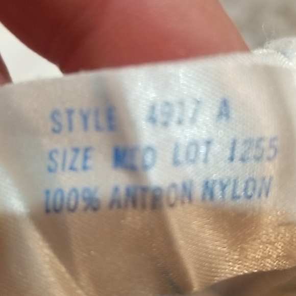 Vintage Half Slip With Lace Detail, Size M - Picture 9 of 9